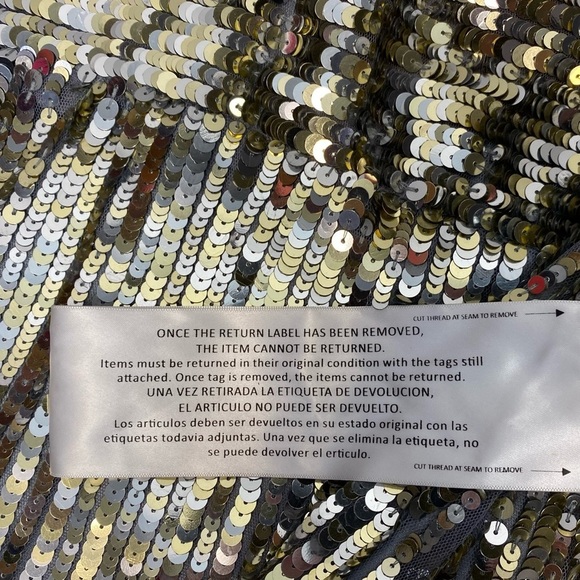 Mac Duggal Sequined Short Sleeve Evening Gown - Picture 13 of 16